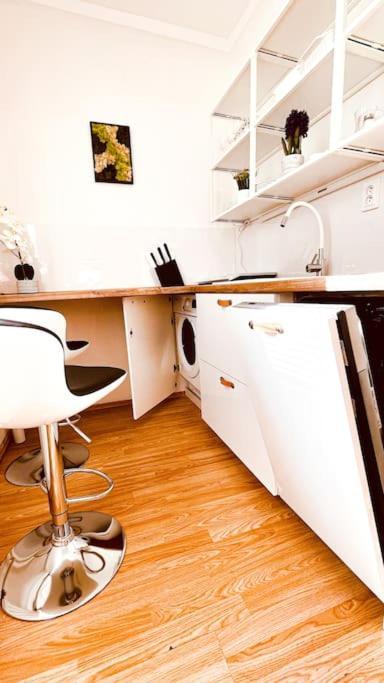 Moderny Apartman S Parkovanim Bratislava Extérieur photo