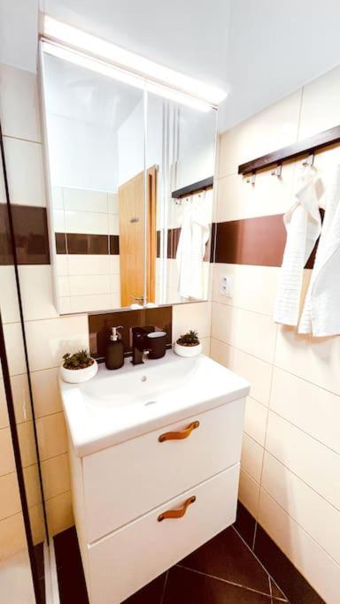 Moderny Apartman S Parkovanim Bratislava Extérieur photo