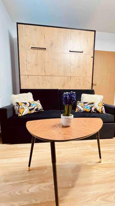 Moderny Apartman S Parkovanim Bratislava Extérieur photo
